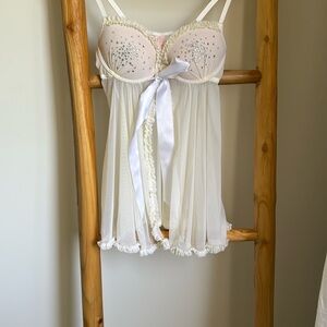 Victoria's Secret White Lace Chemise